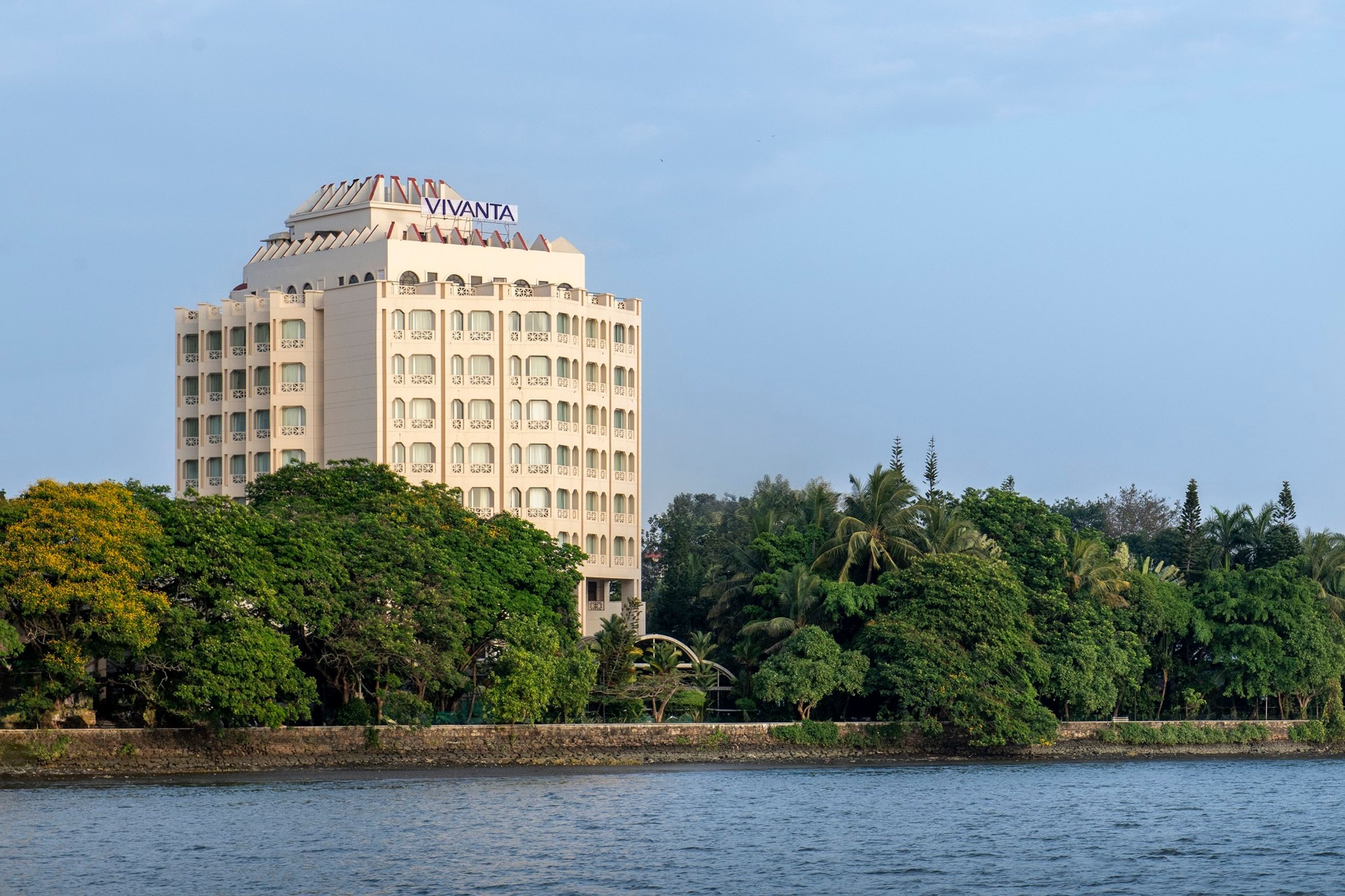 VIVANTA ERNAKULAM MARINE DRIVE
